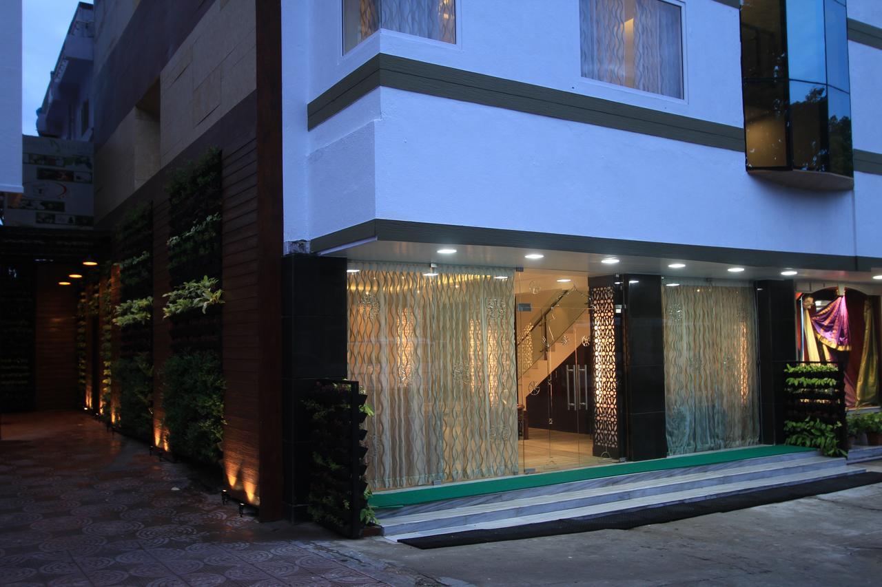 Sandesh Pride Maiçor Exterior foto