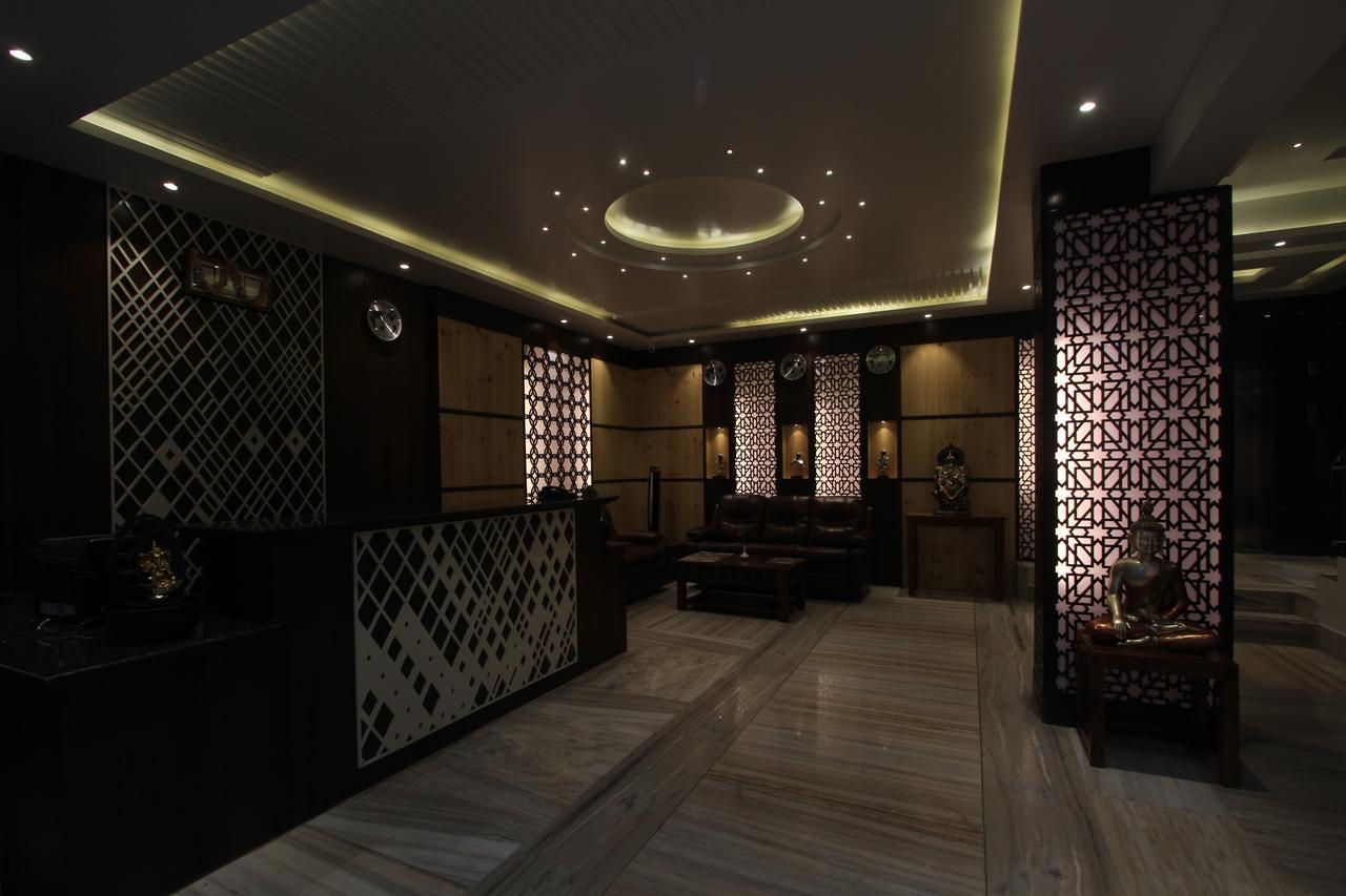 Sandesh Pride Maiçor Exterior foto